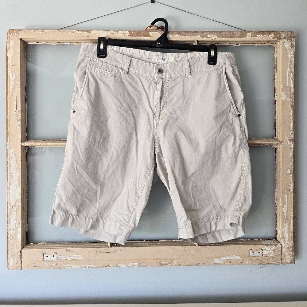 Brax Mens Lightweight Khaki Shorts 38/34